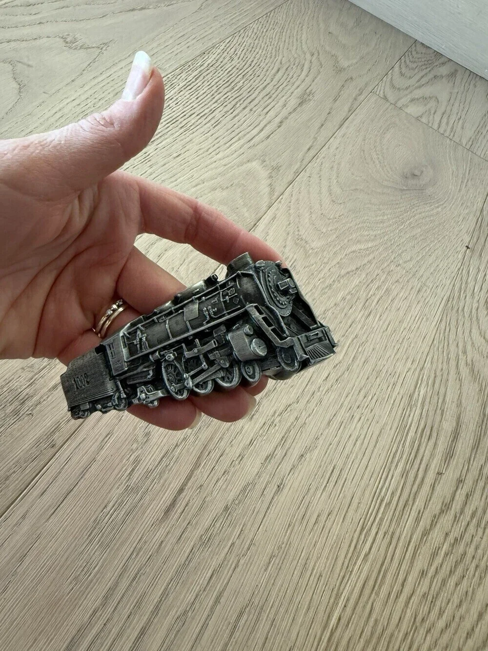 Vintage Train Engine Bergamot Brass Works Belt Buckle 1978 Sturdy Quality Silver